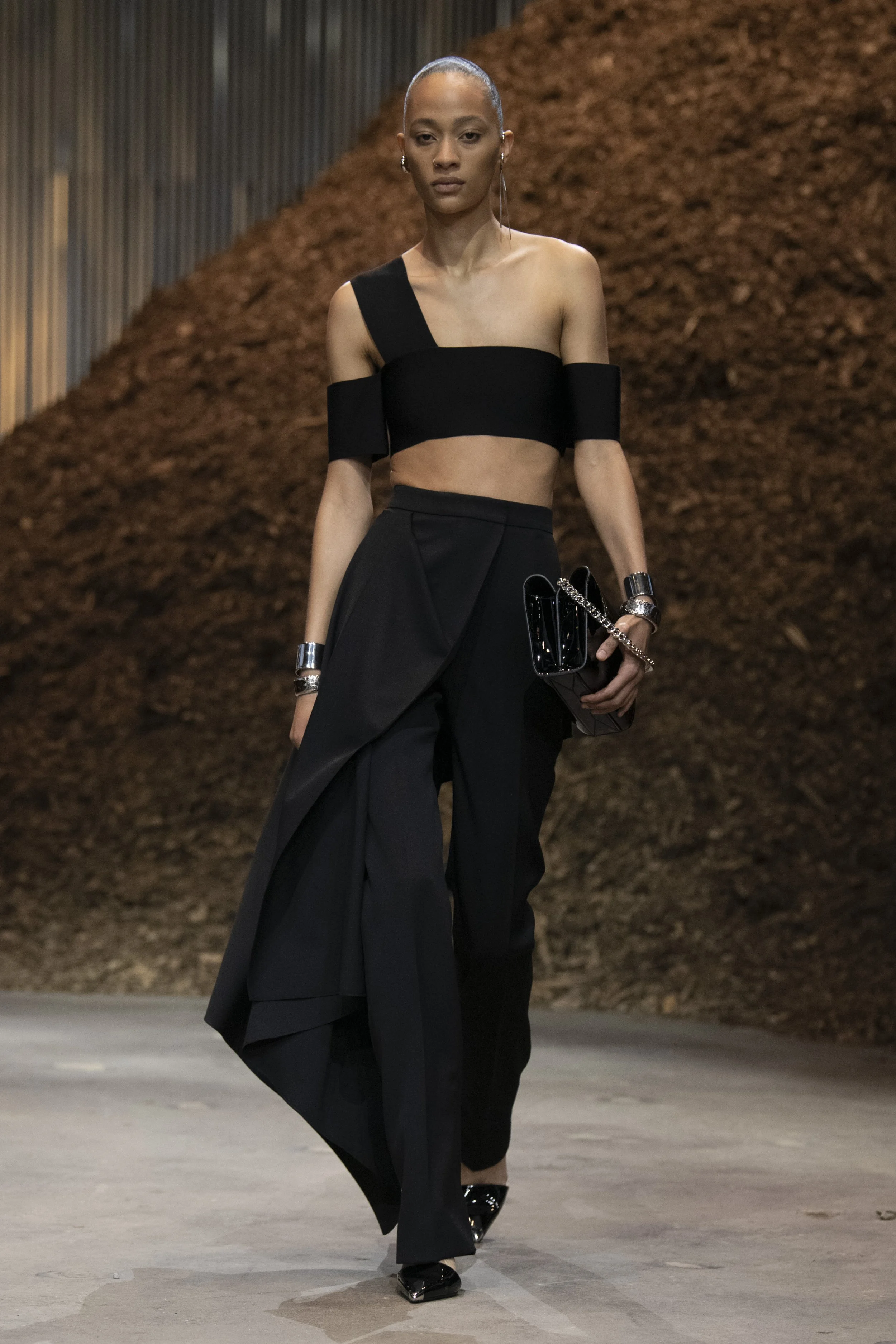 Alexander McQueen | Autumn/Winter 2022